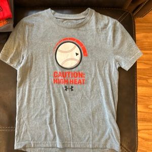 Youth small under armour t shirts- listed price buys ALL the shirts